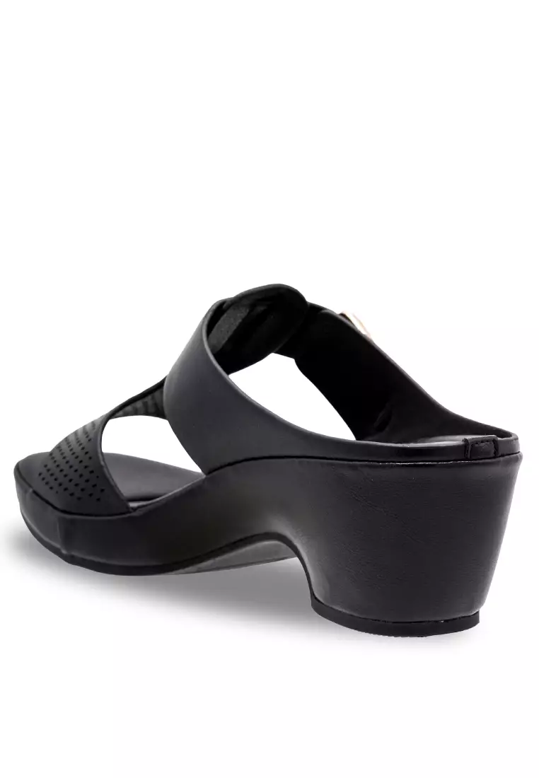 Women Slip On Laser Cut Casual Wedges - 230471228