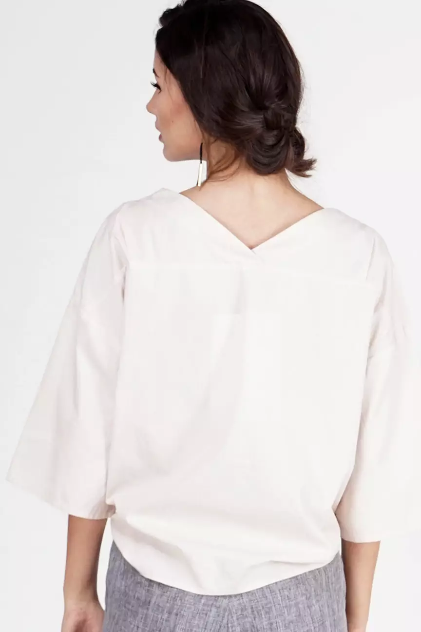 Kemeja Wanita Kizzy Cream