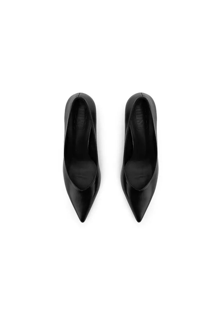 POINTY TOE MID HEEL PUMP 尖头漆皮中跟鞋