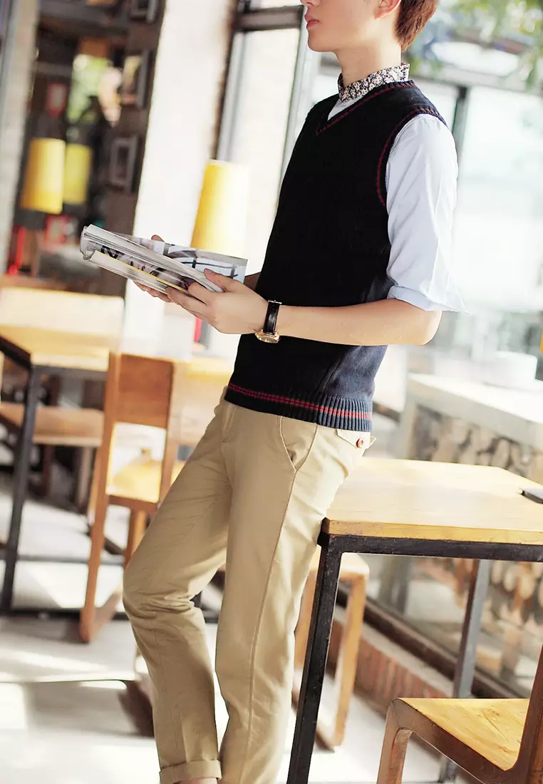 Contrast Stripe Knitted Vest XH920