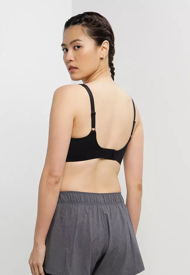 Buy Nike Women's Dri-FIT Alate Coverage Light-Support Padded Sports Bra  2024 Online