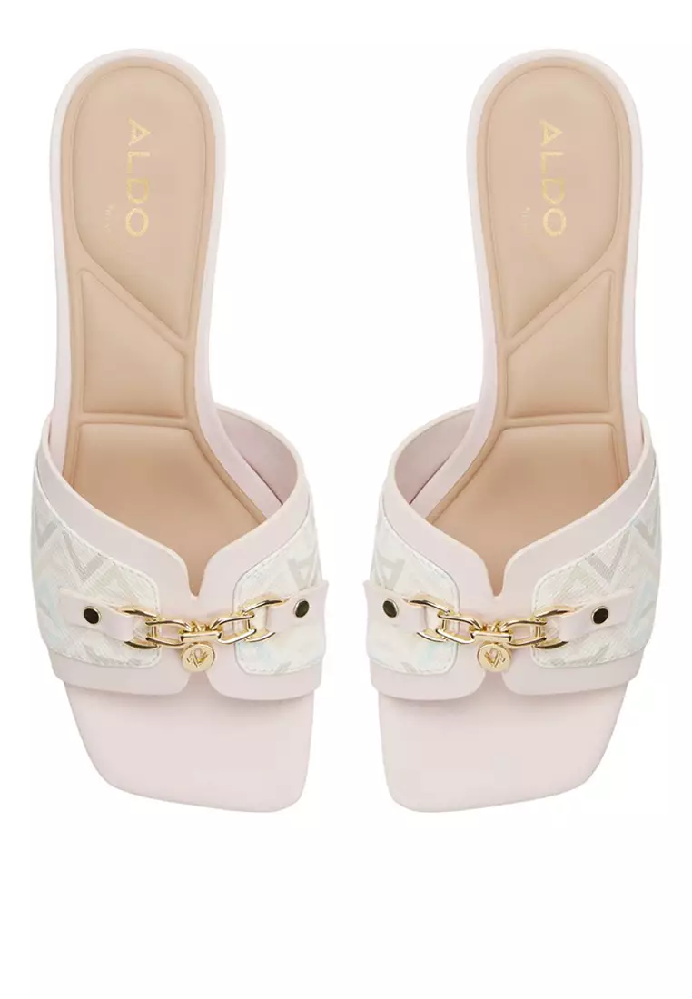 Annamassi Heels