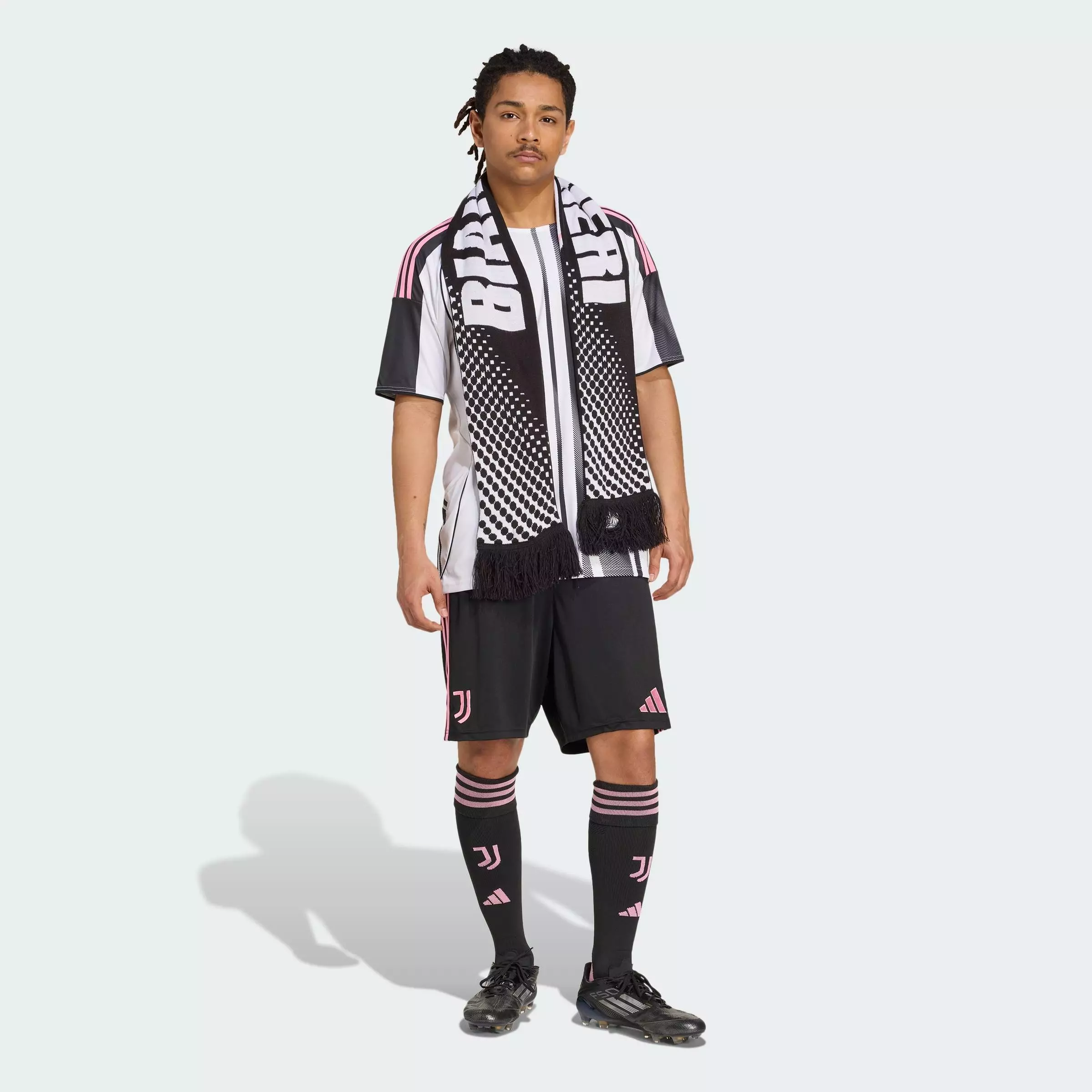 Football Juventus 25/26 Home Shorts Men Black JV5830