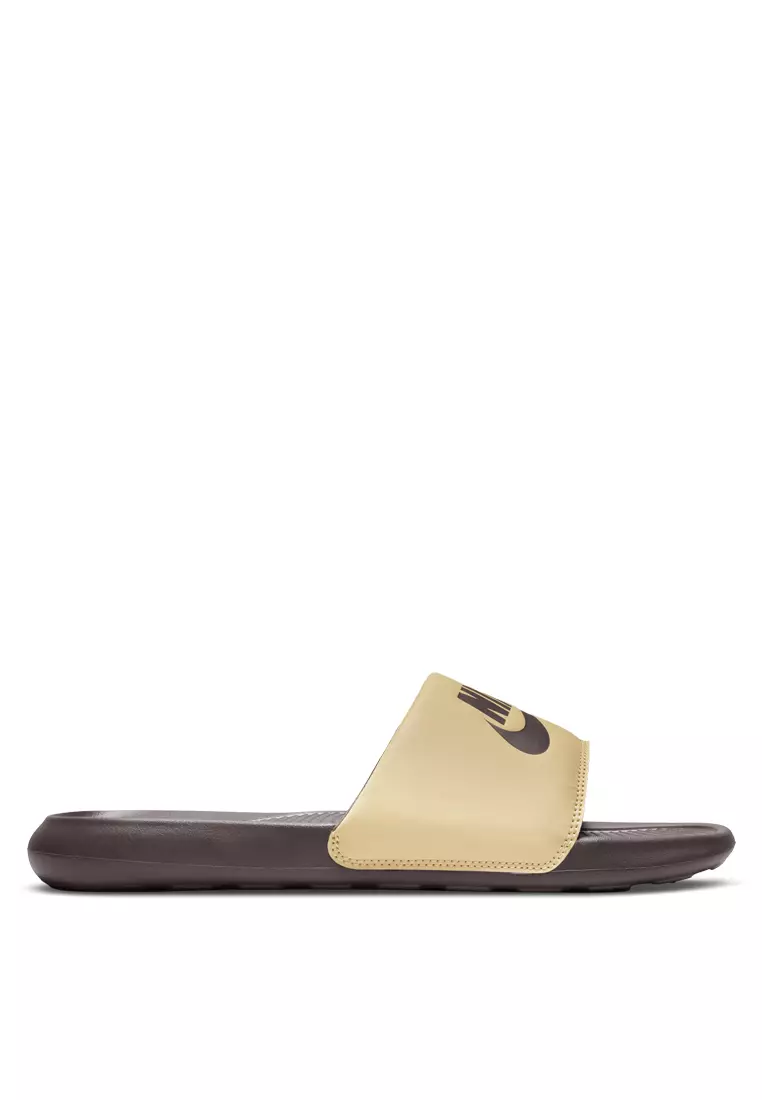 Zalora clearance nike benassi