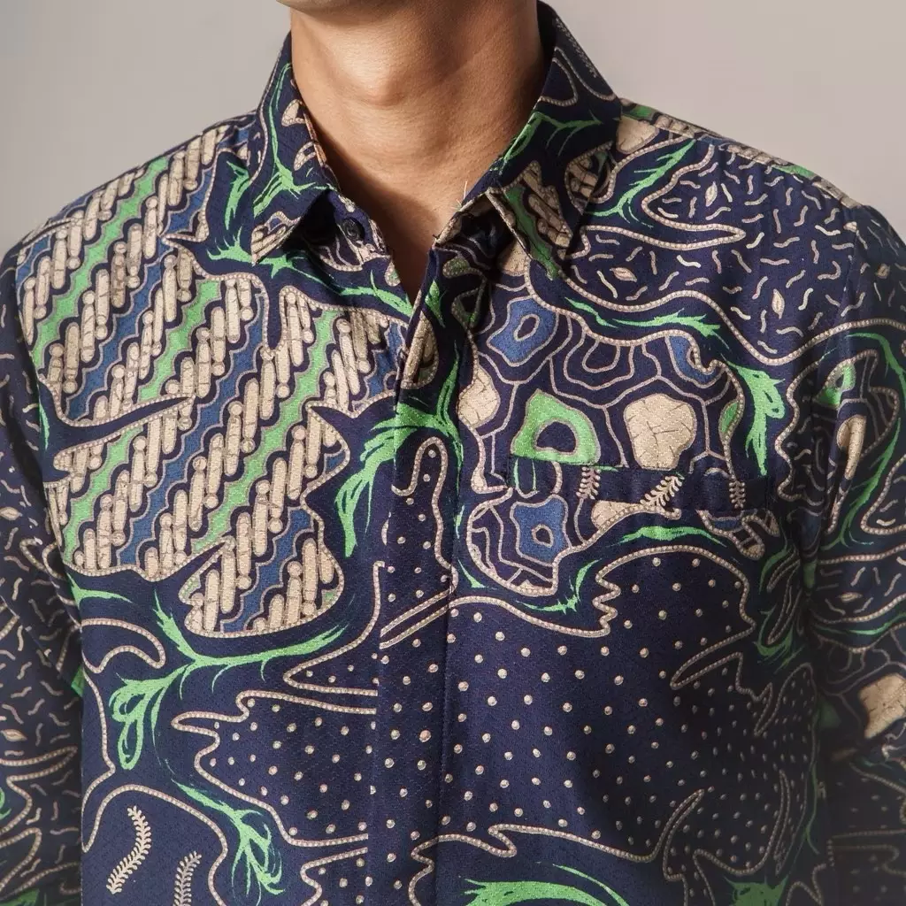 Pakusadewa - Kemeja Batik Pria Lengan Panjang