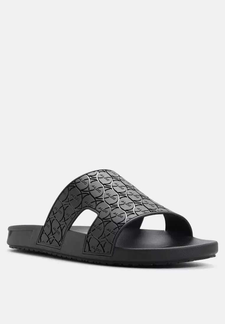 Oskar Sandals