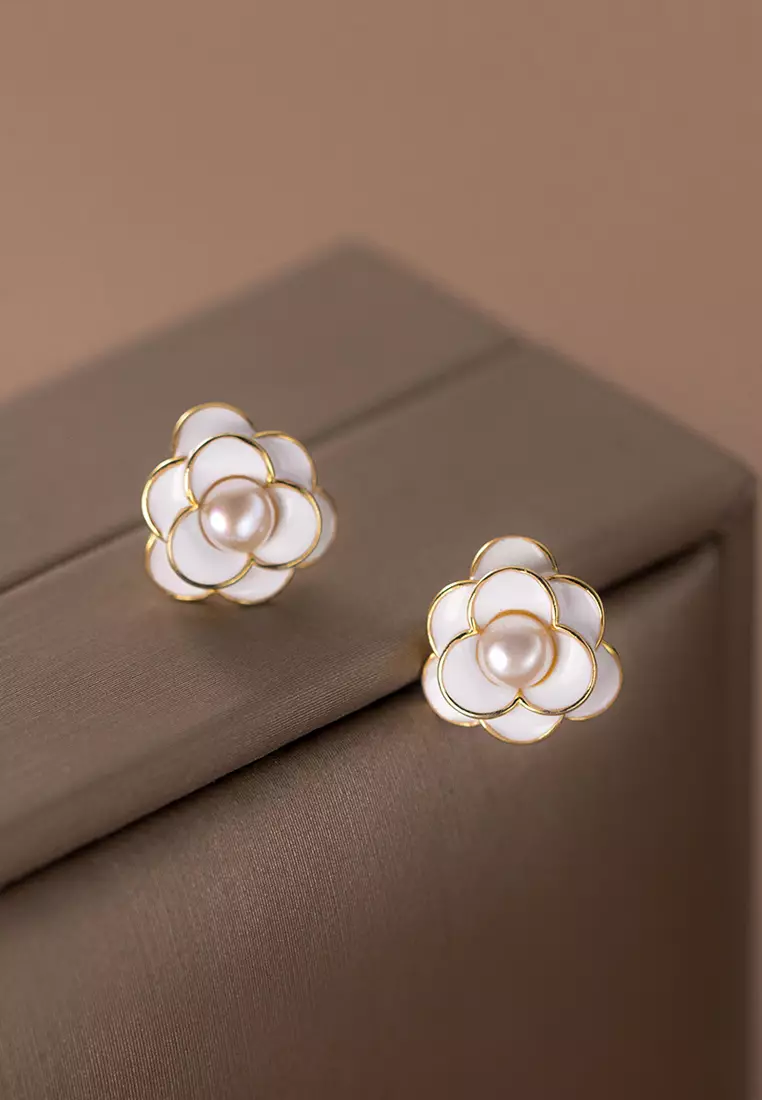 925 Silver Plated Gold Freshwater Pearl Floral Earrings JW AR-M01882