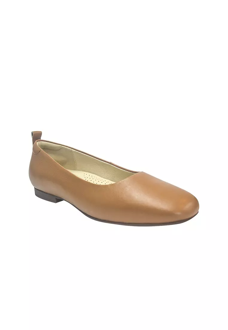 SHELLEY Square Toe Flat Camel