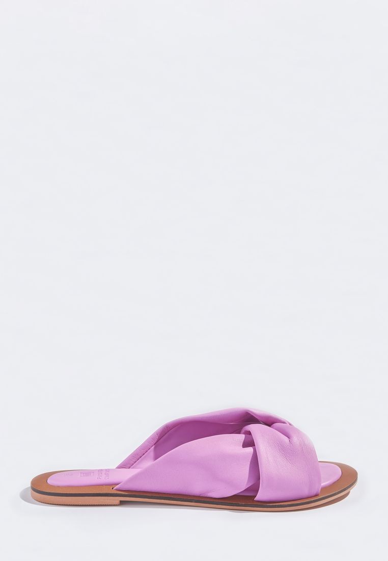 Forever Comfort® Leather Twist Detail Mule Sandals