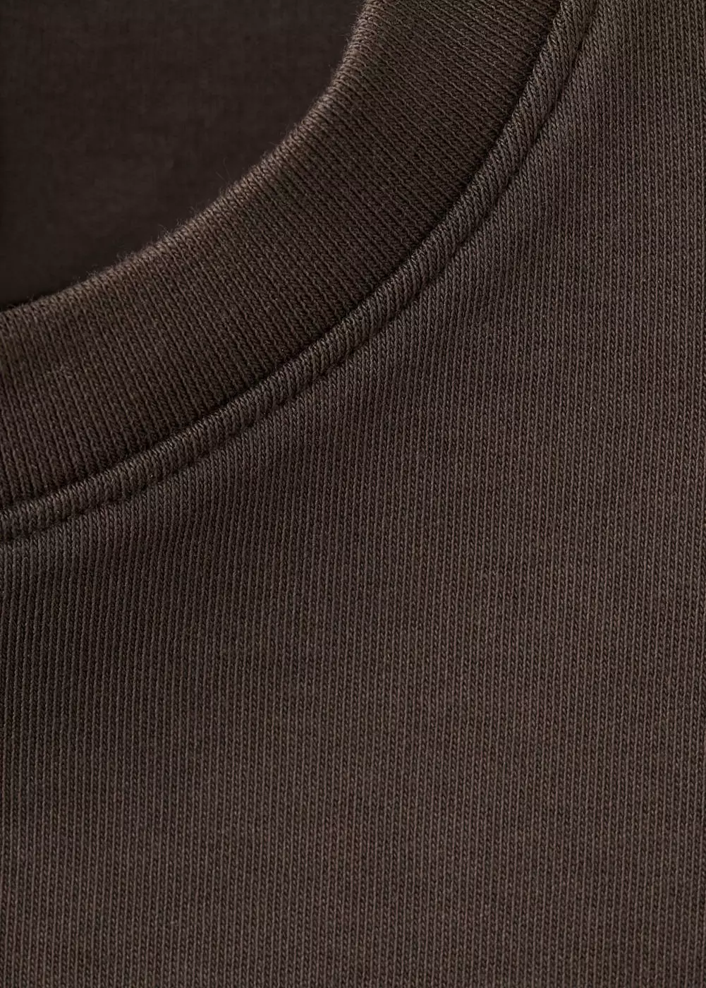 T-shirt katun lengan pendek