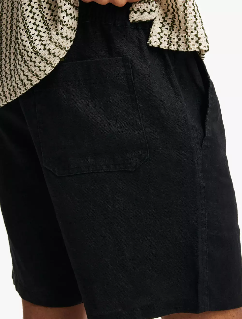 Cotton On -  Pakaian Pria  - Linen Easy Short - Black