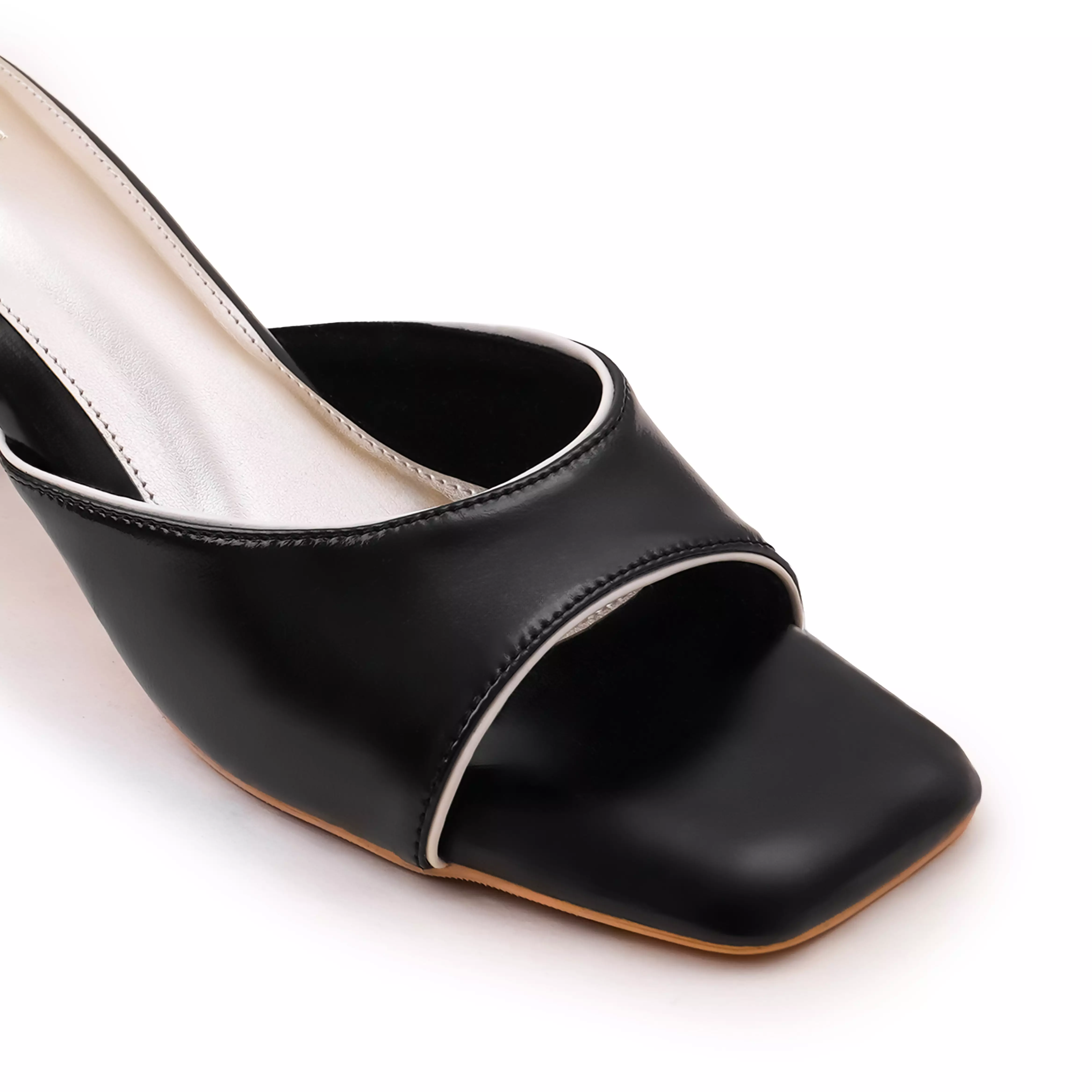 PATRIS Leona Minimalist Sandal Wanita Heels / Hak 6 Cm