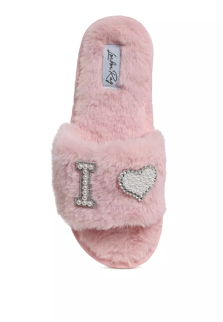 Sandal Bulu Warna Pink