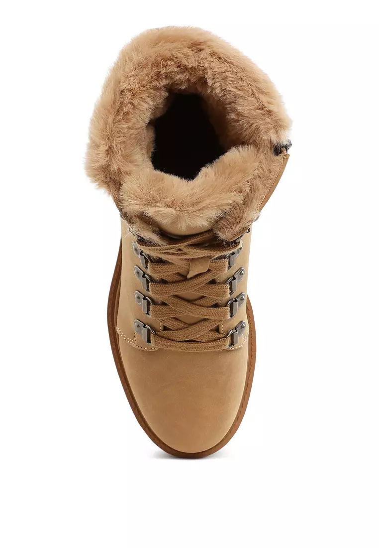 Faux Fur Collar Ankle Boots in Beige