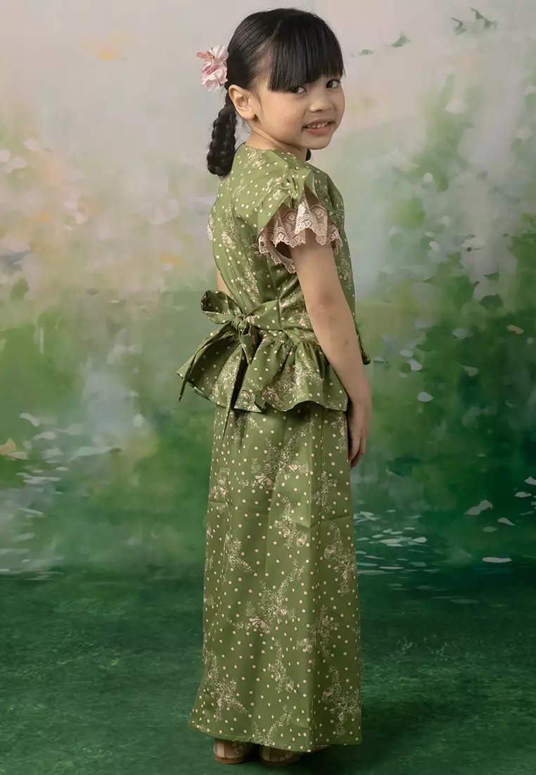 Hasna Top with Skirt Set