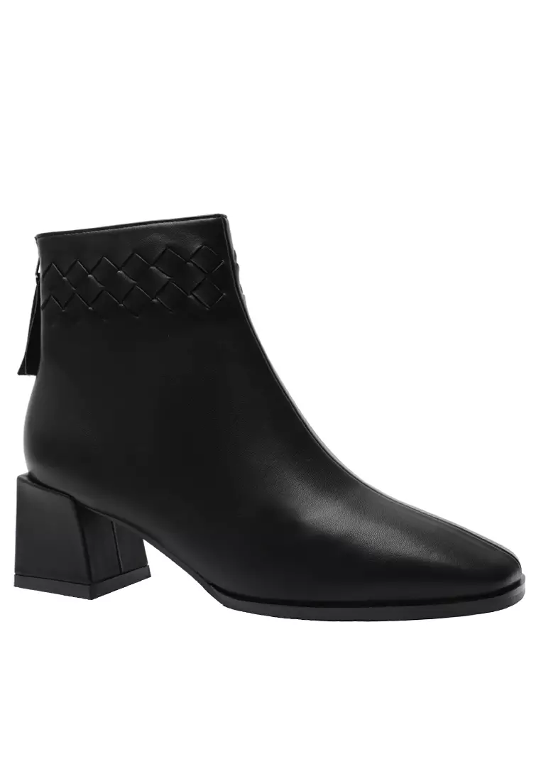 Discount on Twenty Eight Shoes  shoes - SKU: Synthetic Leather Ankle Boots 2156-25