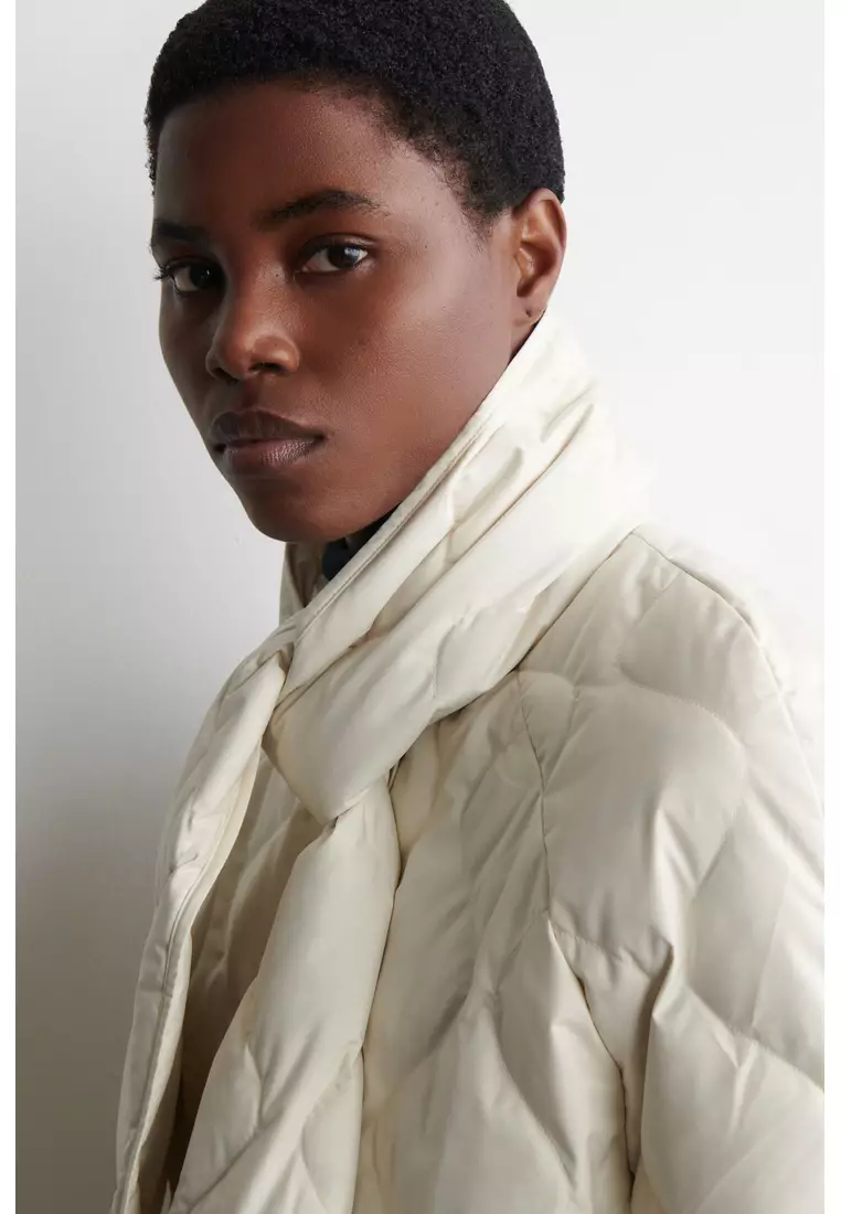 SCARF DETAIL QUILTED LINER JACKET