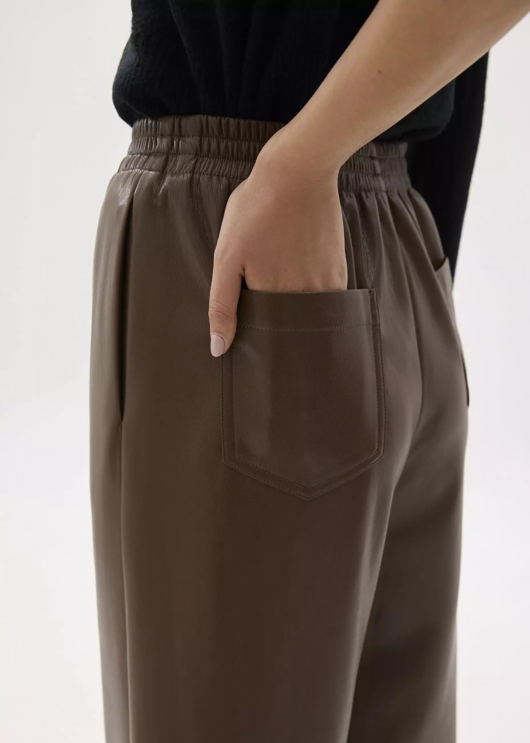 Celana Wanita - Leggy™ Elastic High Waist Vegan Leather Wide Leg Pants