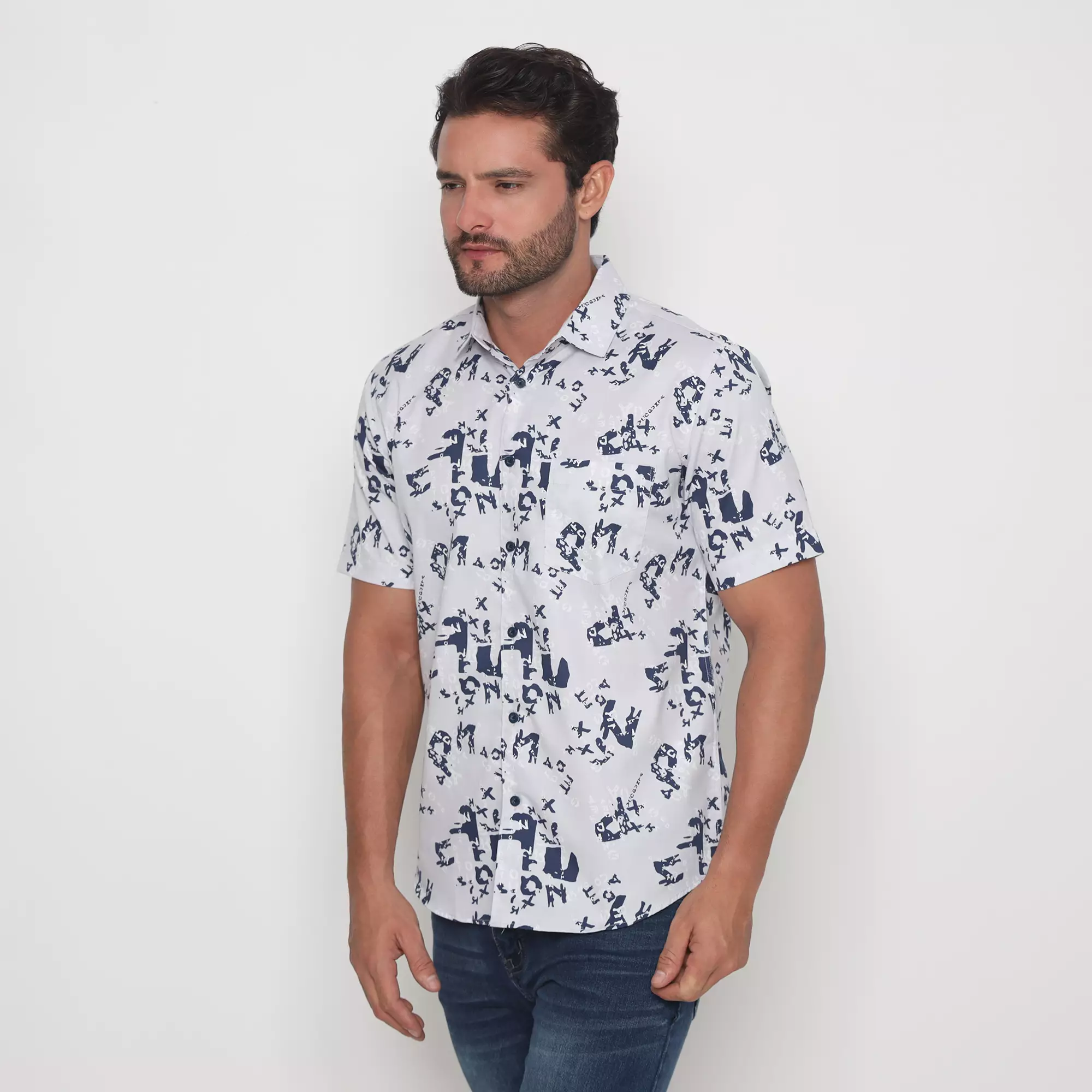 Platini Kemeja Motif Pria Lengan Pendek Hitam Katun 132203