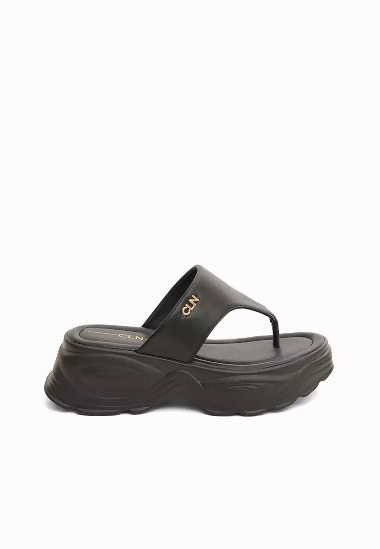 Discount on Cln  shoes - SKU: Castela Platform Slides