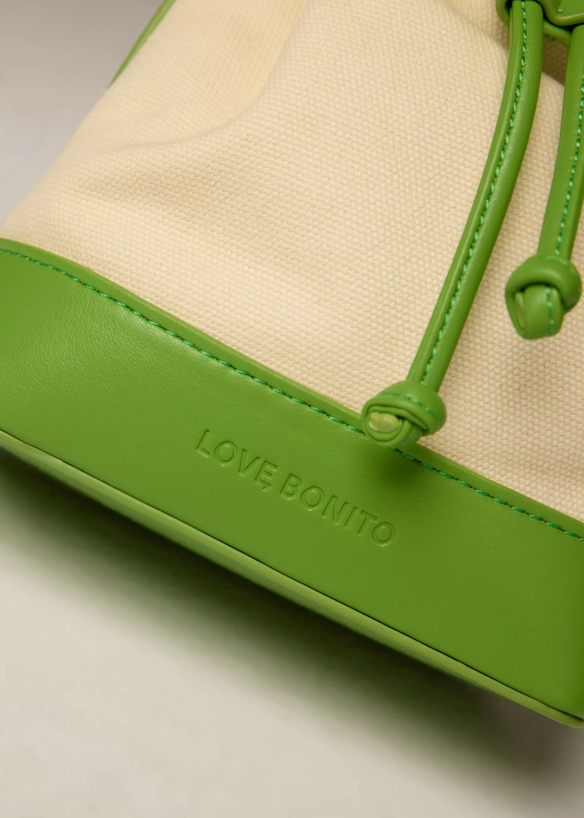 Tas Wanita - Convertible Canvas Bucket Bag