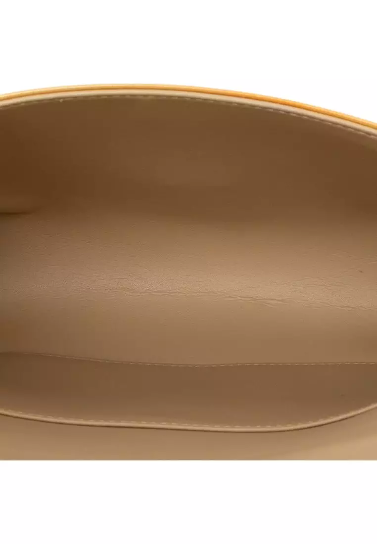 Pre-Loved Louis Vuitton Monogram Vernis Thompson Street