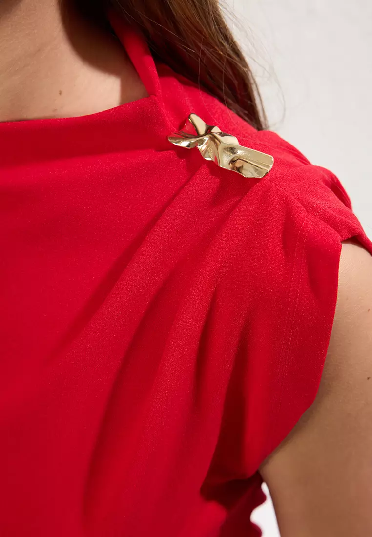 Red Fitted/Fits the Body Accessory Detail Draped Flexible Knitted Blouse TWOSS25BZ00044