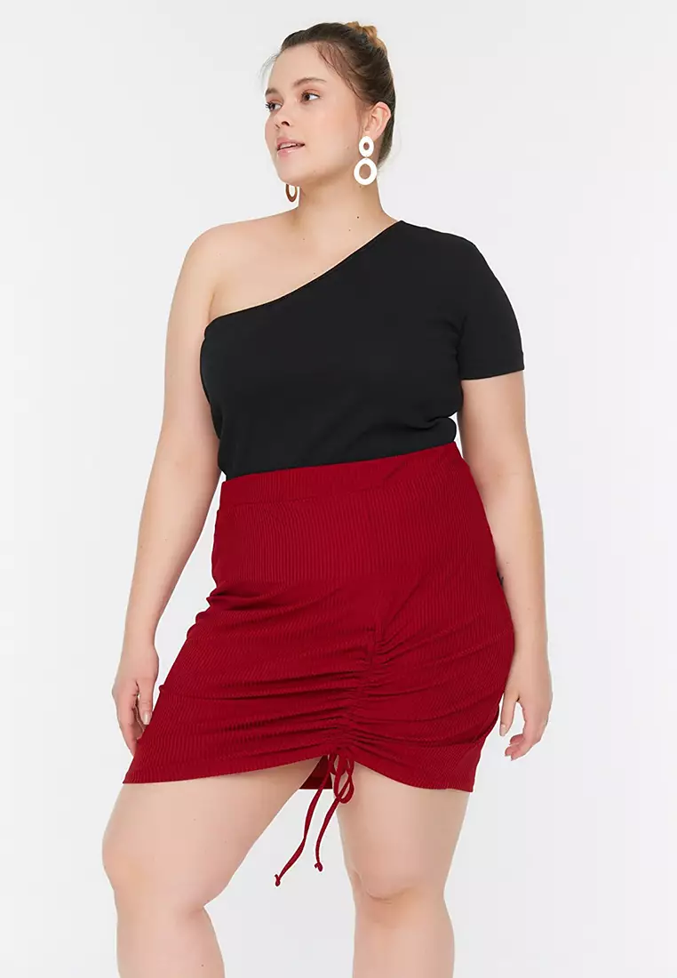 Plus size on sale red mini skirt