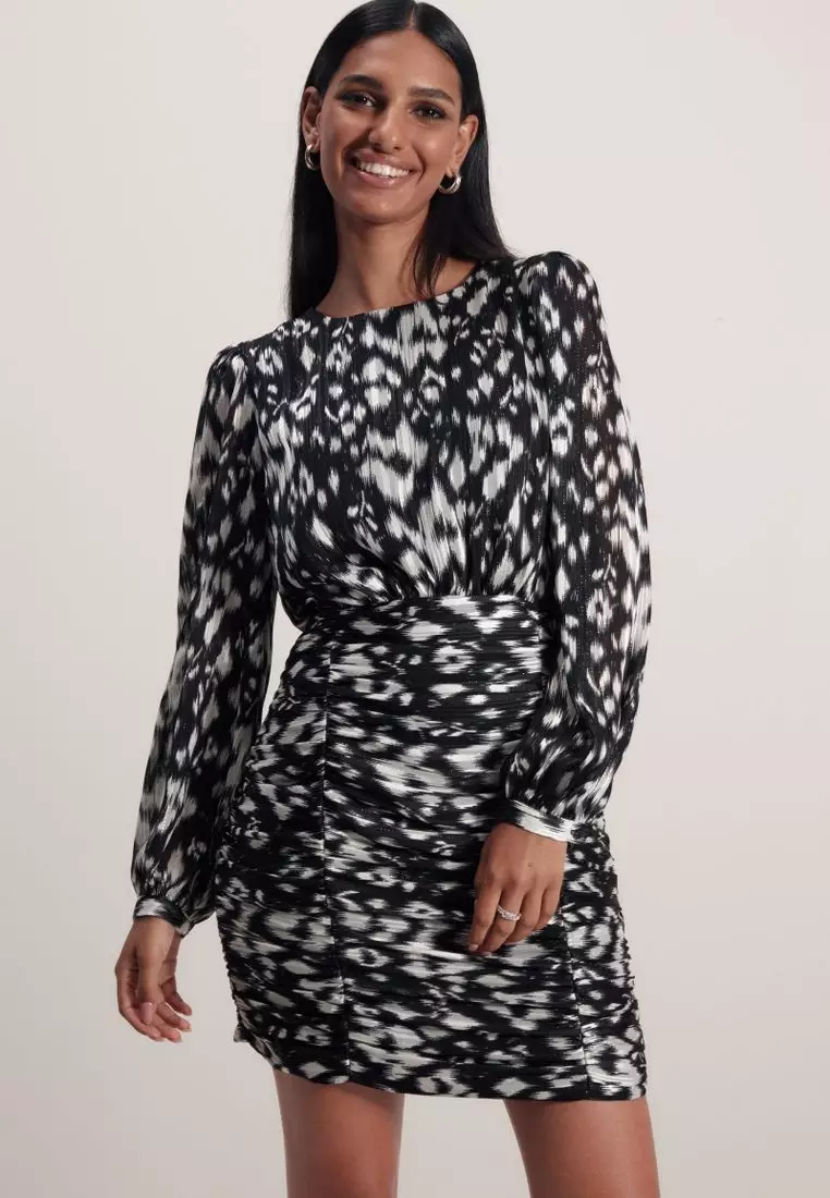 長袖皺摺迷你連衣裙