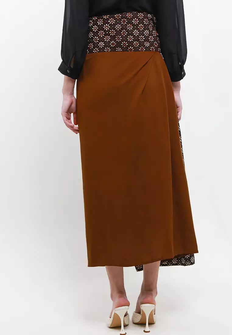 Amarella Sarong kebaya