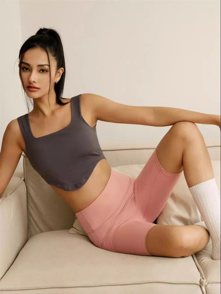 OB嚴選 小腰精．高腰側口袋彈力單車褲《KS1101》