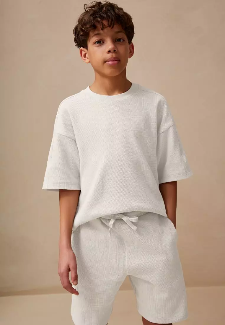 Textured Short Sleeve T-Shirt and Shorts Set