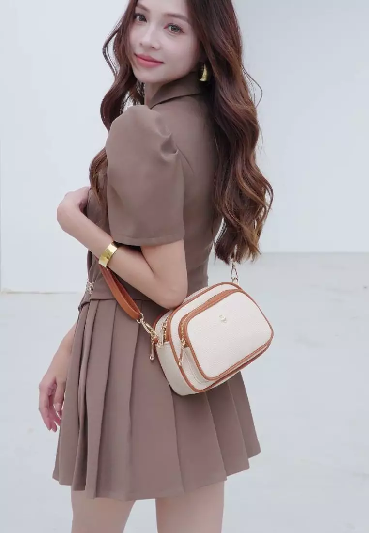 Women's Sling Bag / Crossbody Bag / Shoulder Bag (斜孭袋 / 單肩包) - 米黃色