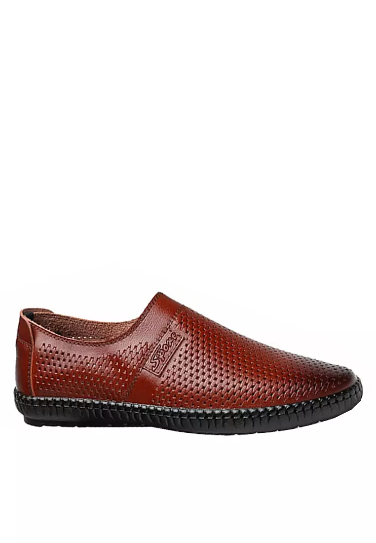 Discount on Twenty Eight Shoes  shoes - SKU: VANSA Perforated Leather Slip-Ons VSM-C776