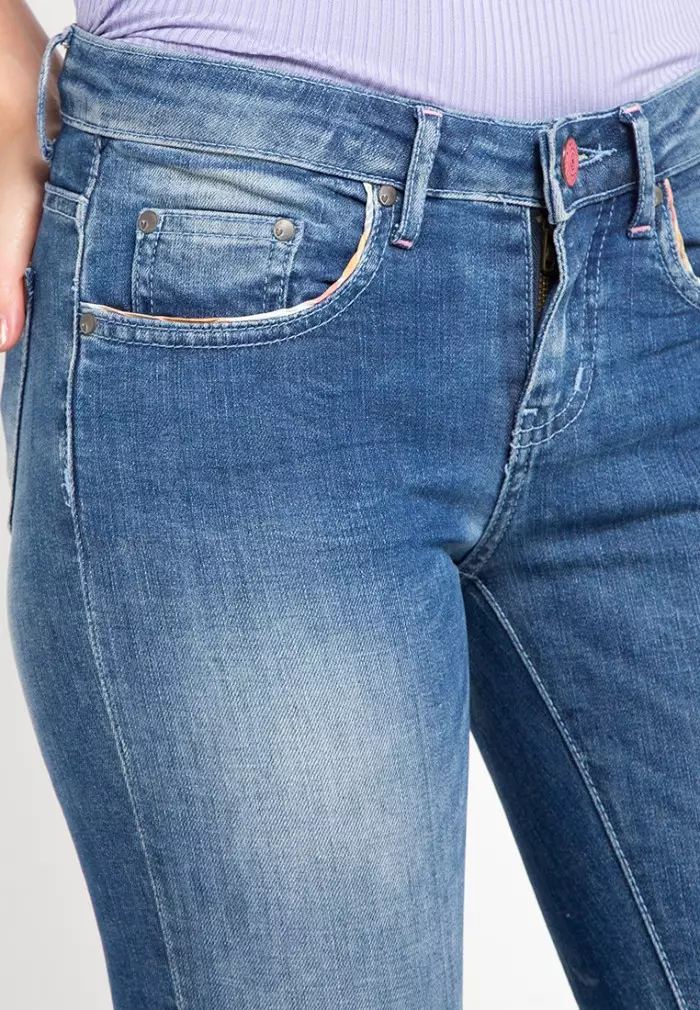 Celana Wanita Skinny 70 Series Medium Light Raw Handmade