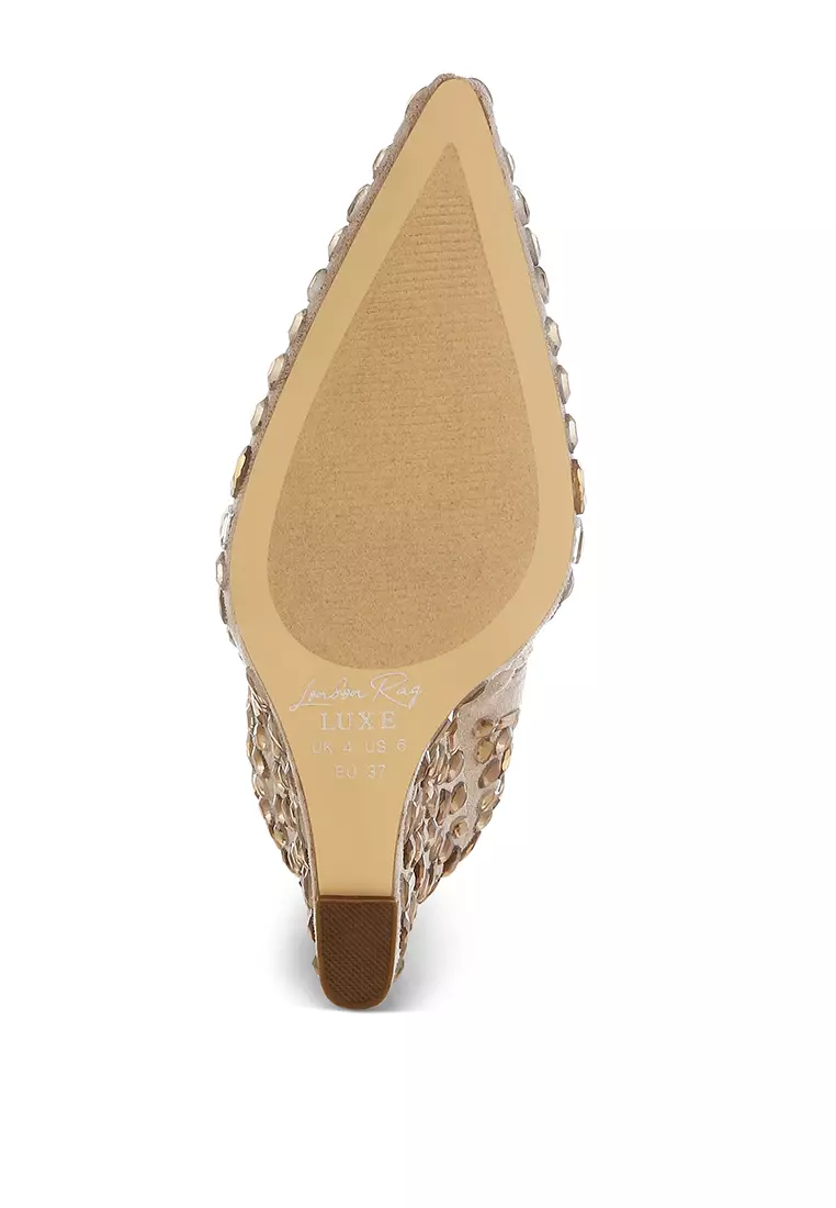 Sepatu Bot Hak Wedge Diamante Slim dalam warna Krem