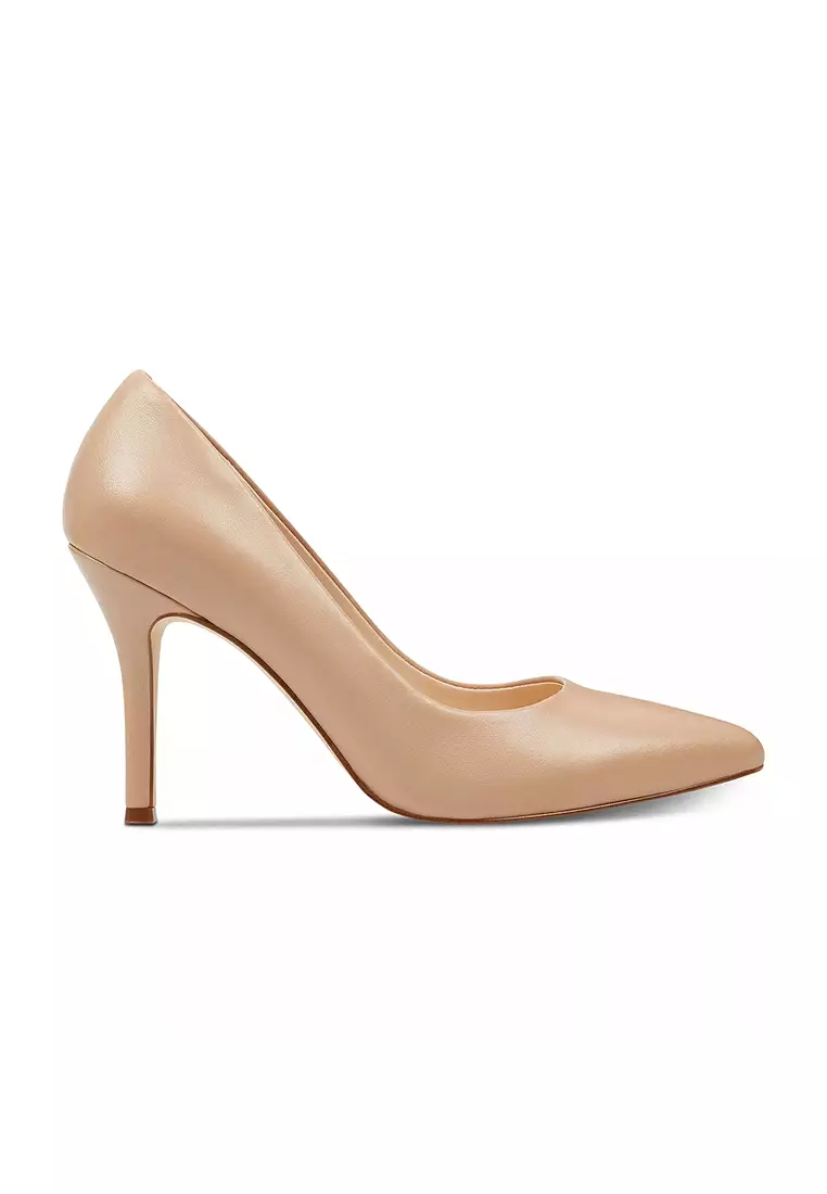 Discount on Nine West  shoes - SKU: Flax Dress Pump Light Natural