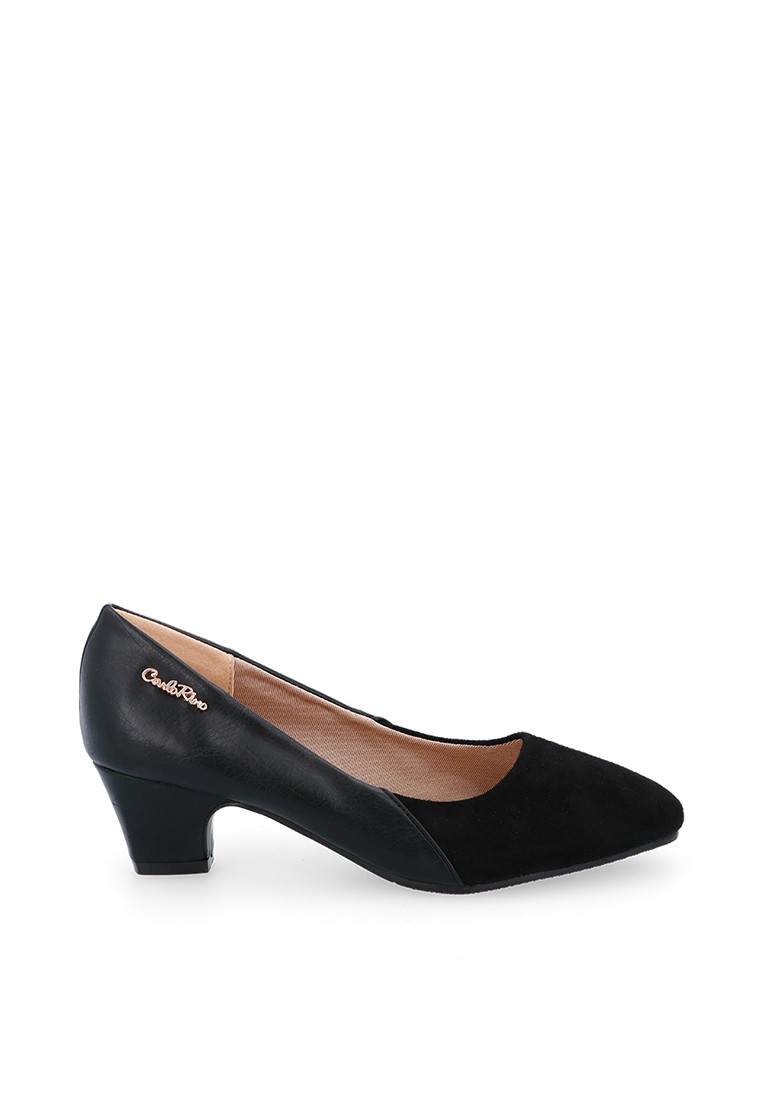 Black Pursue Your Passion Pumps