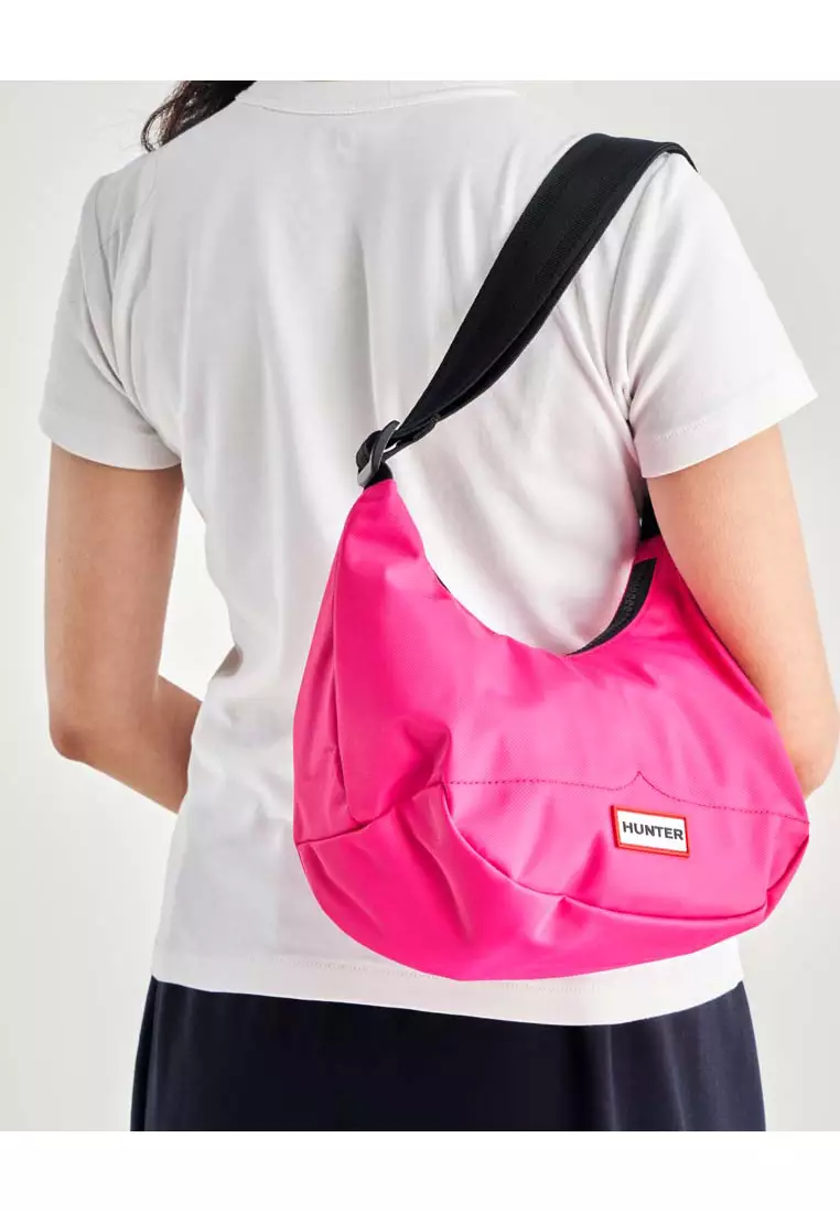 HUNT☆Nylon Mini Hobo - Festi Coral Buy Hunter Boots NYLON MINI HOBO 2025 Online | ZALORA