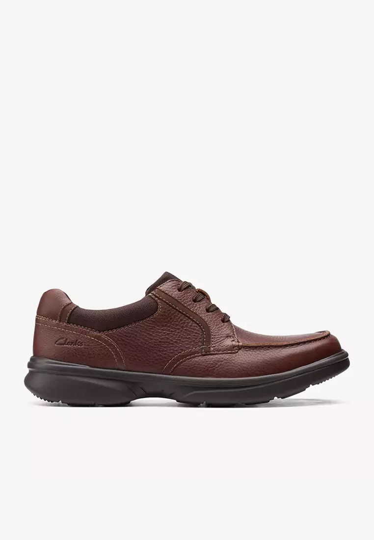 Discount on Clarks  shoes - SKU: Bradley Vibe Lace Up Tan