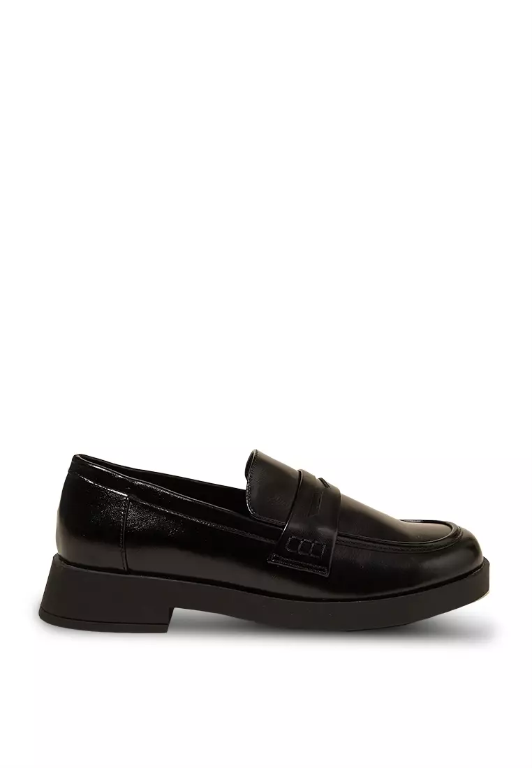 Discount on Rubi  shoes - SKU: Clarissa Loafers