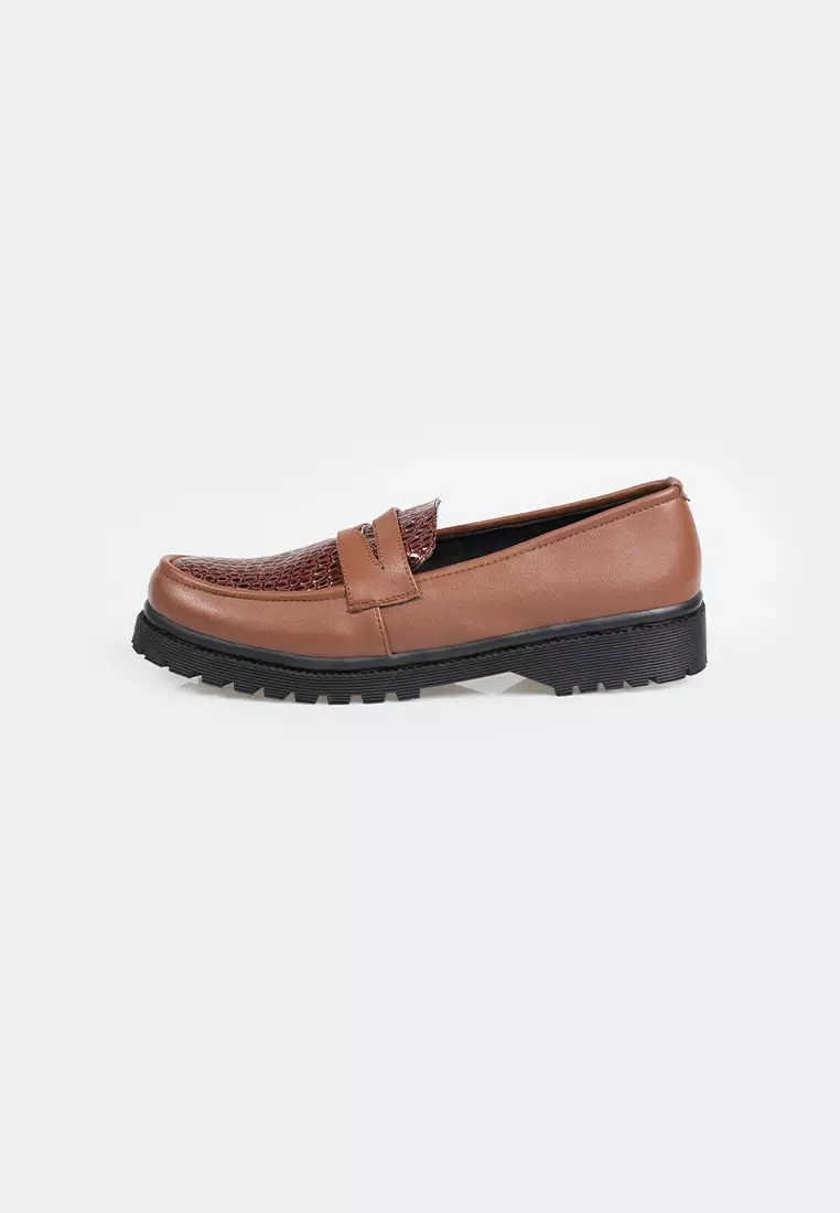 SEIS Vega Sepatu Docmart Wanita / Loafers Wanita - BROWN