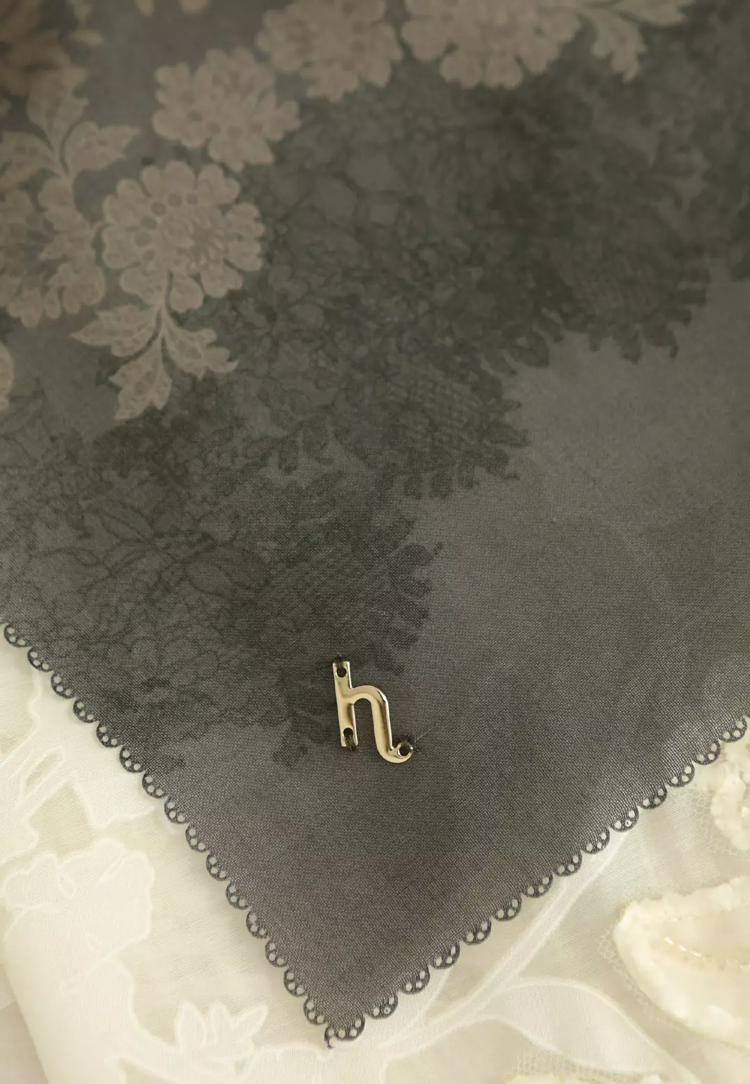 HijabChic Renna Pashmina Olive Ash - Hijab Pashmina Lebaran Motif Floral Voal Lembut