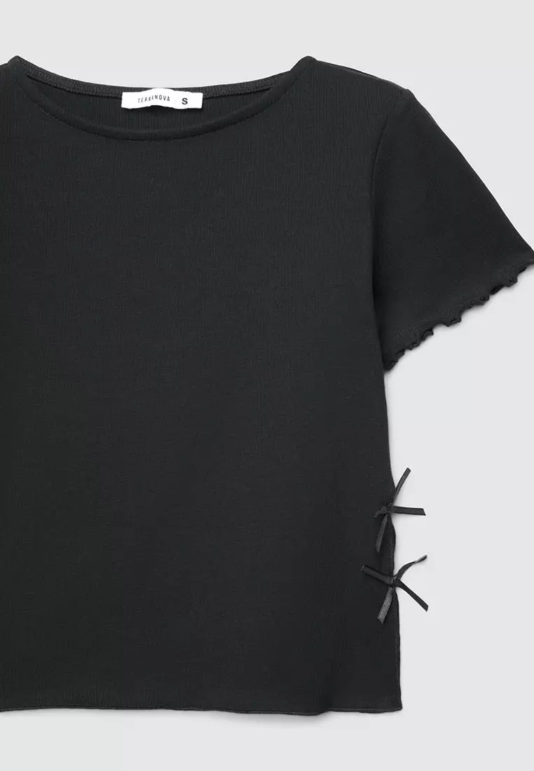 Woman Short-Sleeved T-Shirt