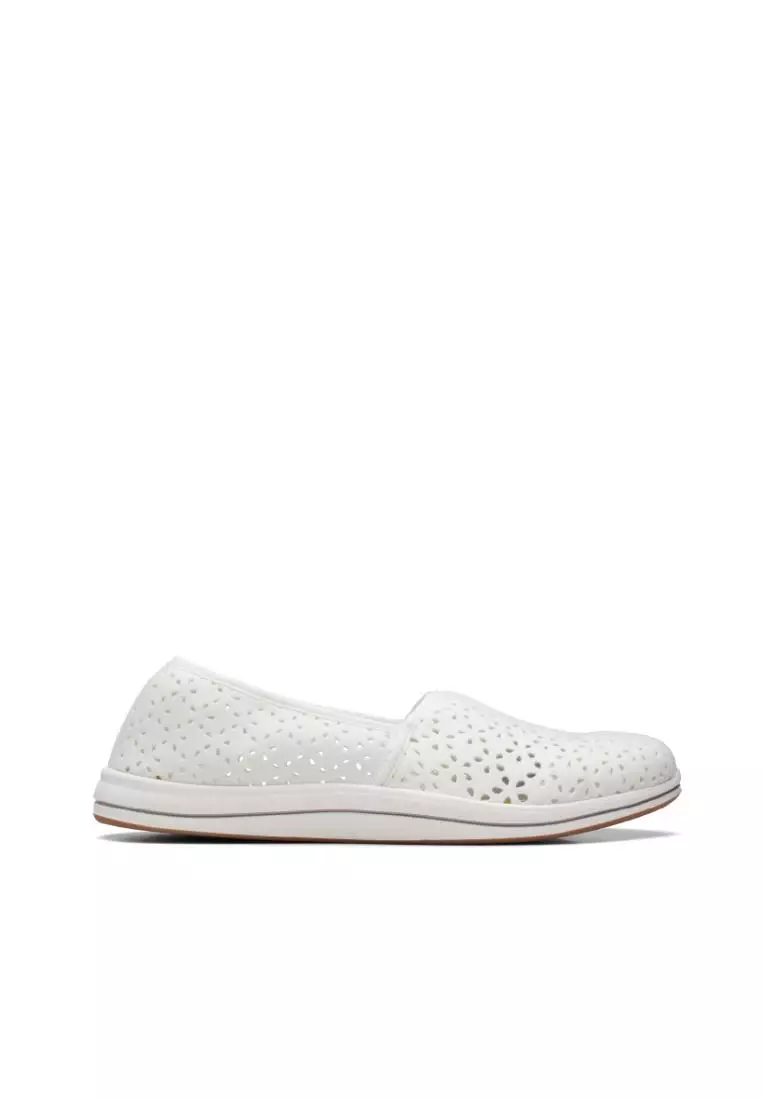 White clarks deals