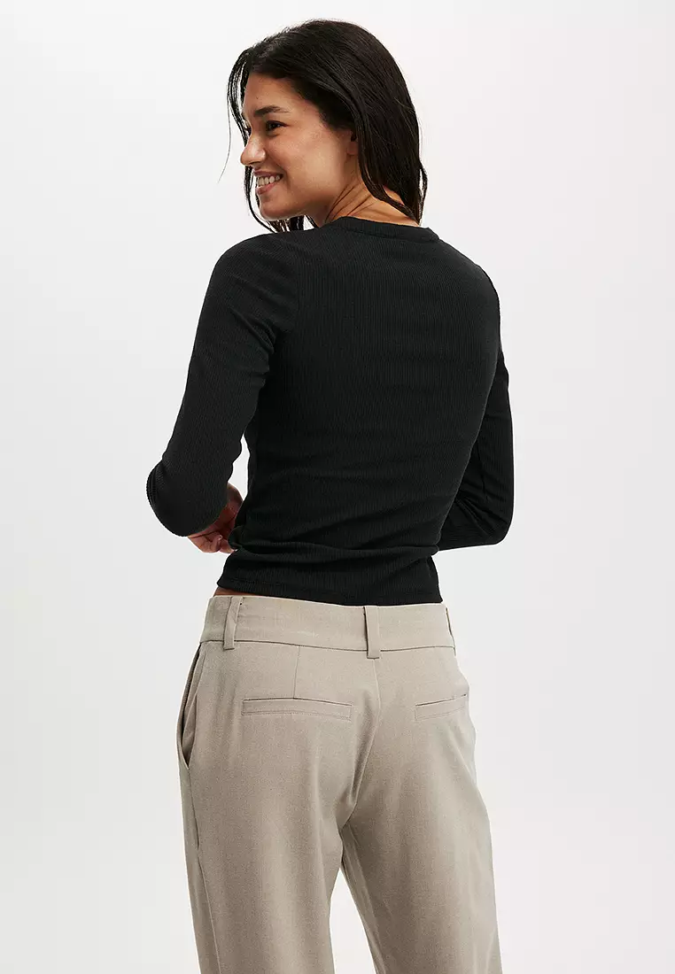 Ryan Henley Long Sleeves Top