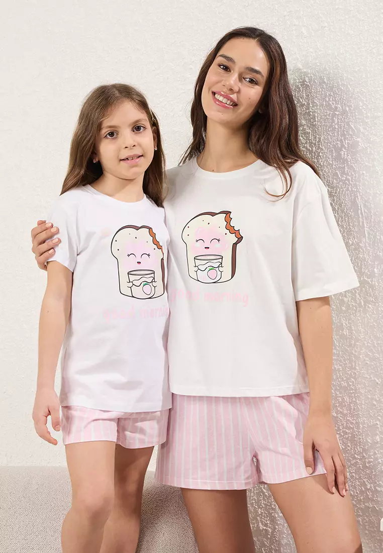 Women's Mini Me/Mother Girl White 100% Cotton Striped Printed Shorts Knitted Pajama Set THMSS25PT00353