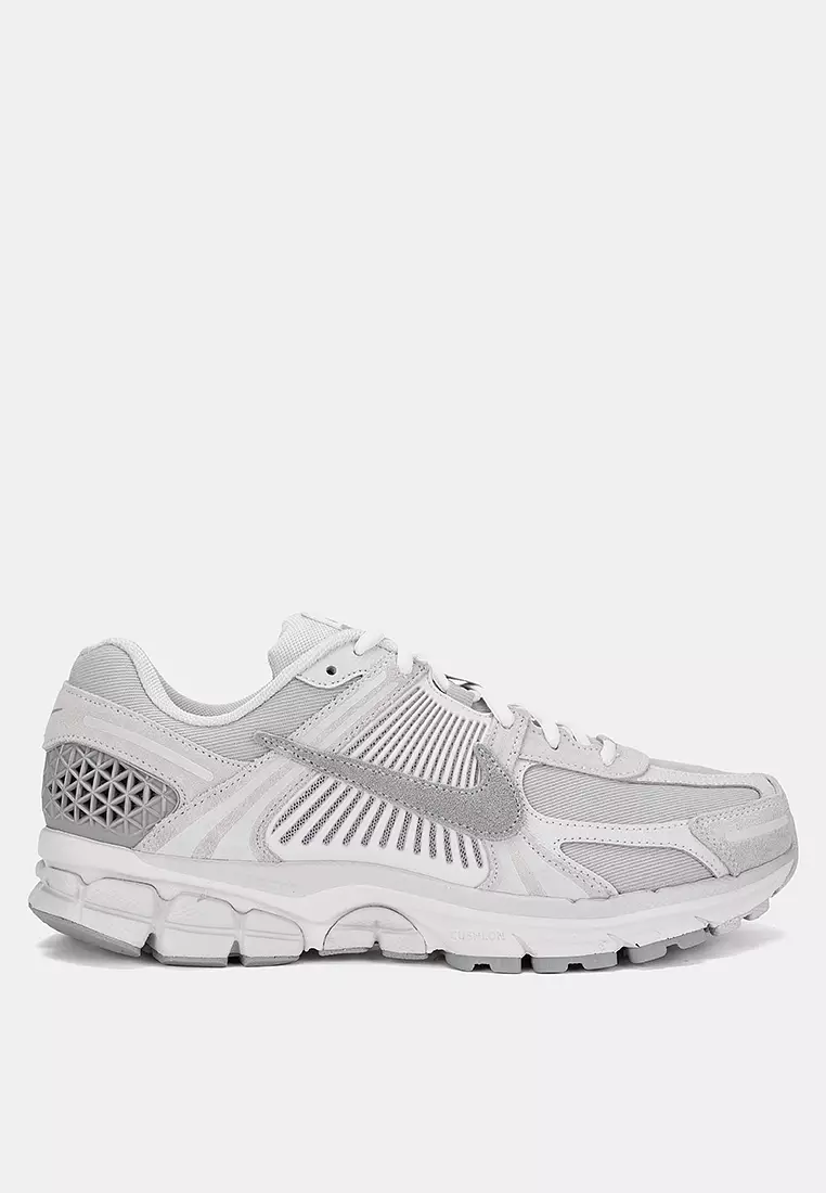 Zoom Vomero 5 SE Shoes