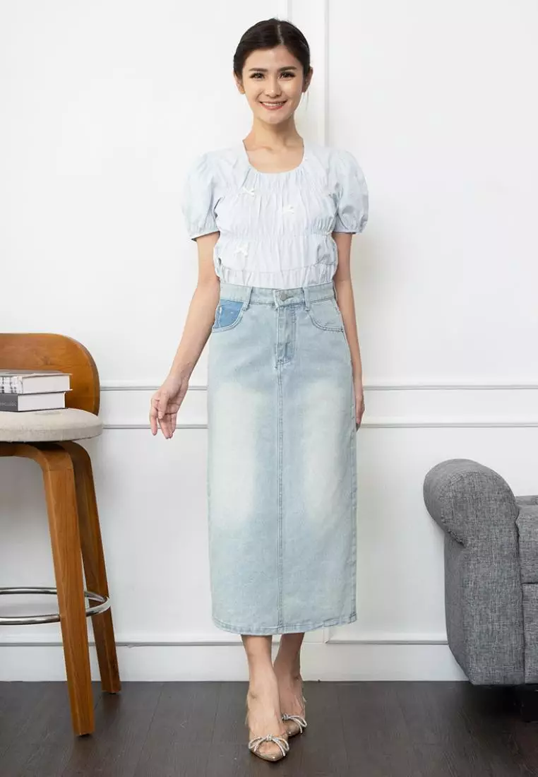 Clorena Midi Skirt Jeans with Gradation Pocket in Light Blue