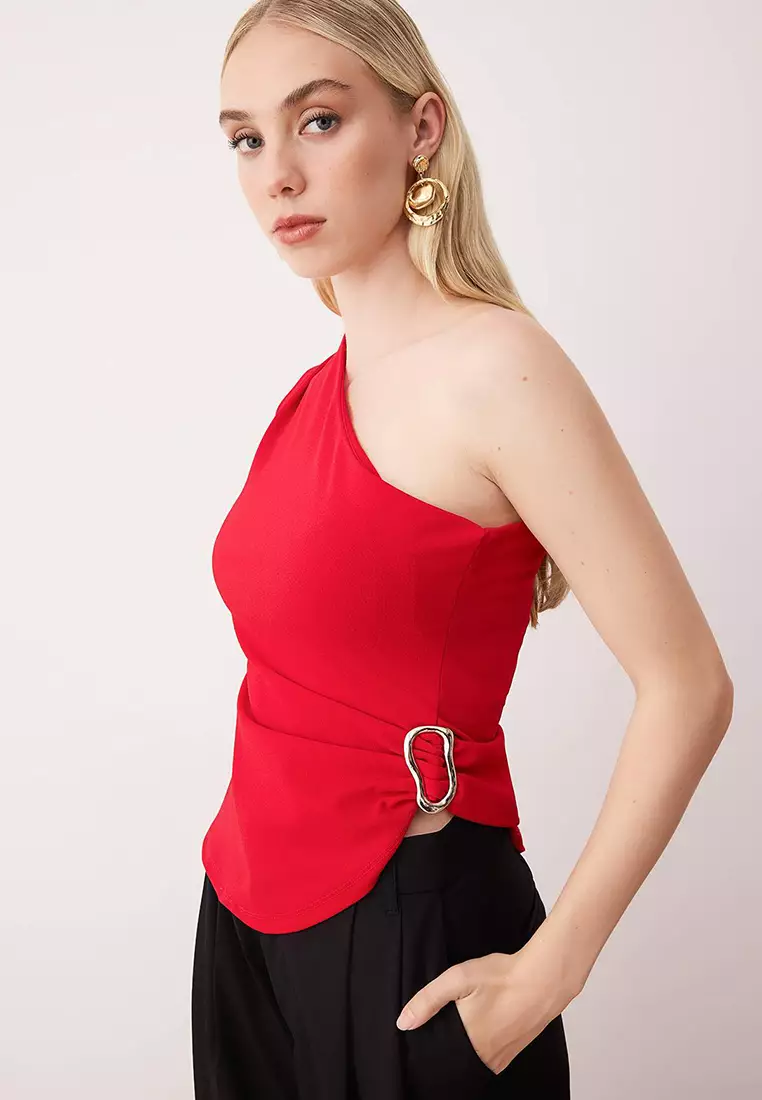 Red Plain Boat Neck Sleeveless Knitted Scuba Crepe Party Blouse